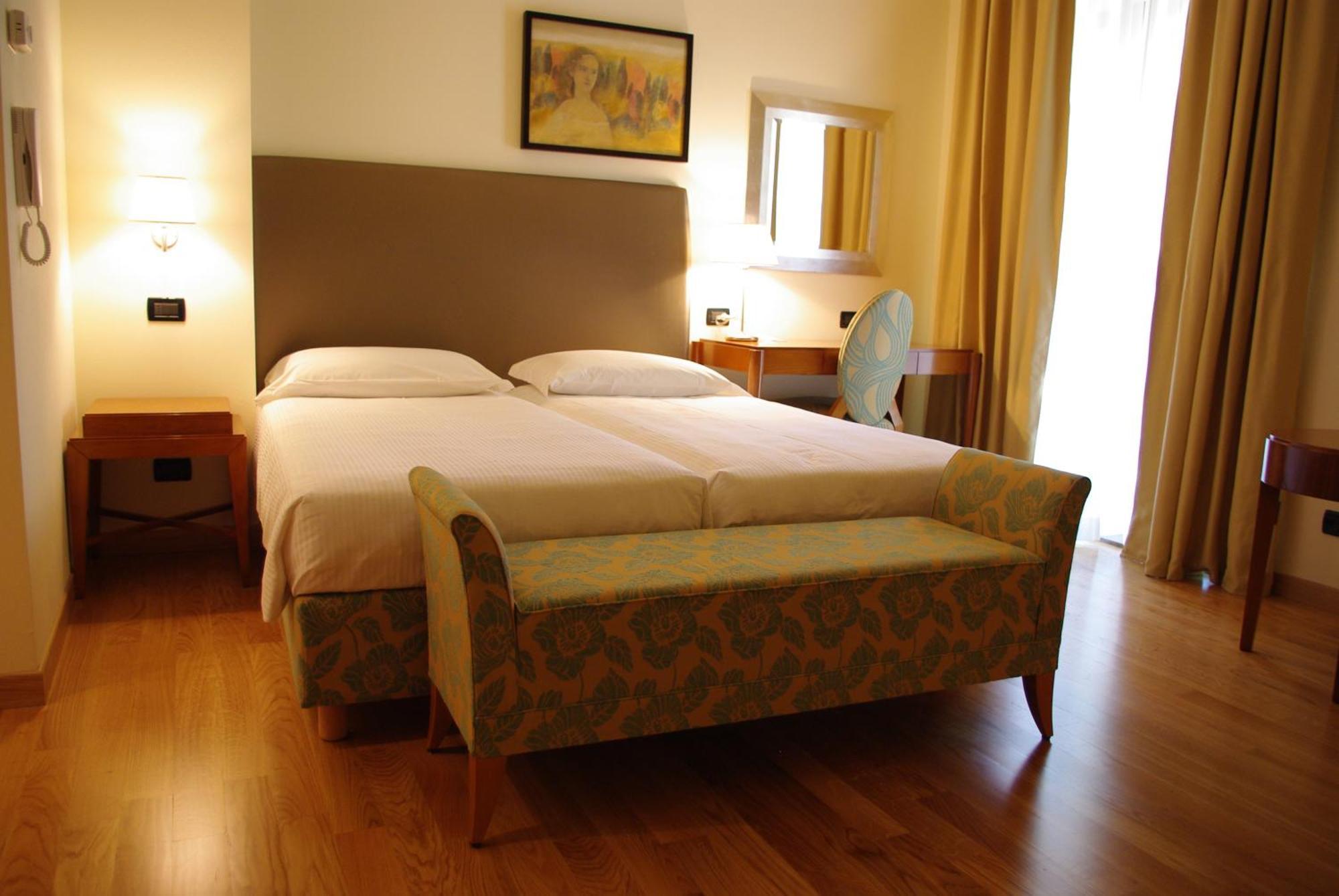 Dependance Lipa Hotell Basovizza Exteriör bild