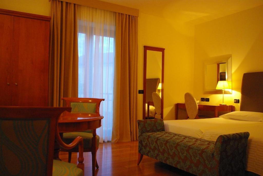 Dependance Lipa Hotell Basovizza Rum bild